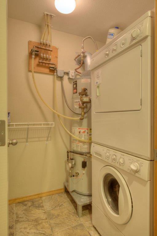 Building Photo - Mt. Baker - Beautiful 3 Bedroom / 2.5 Bath Townhome w/ Garage