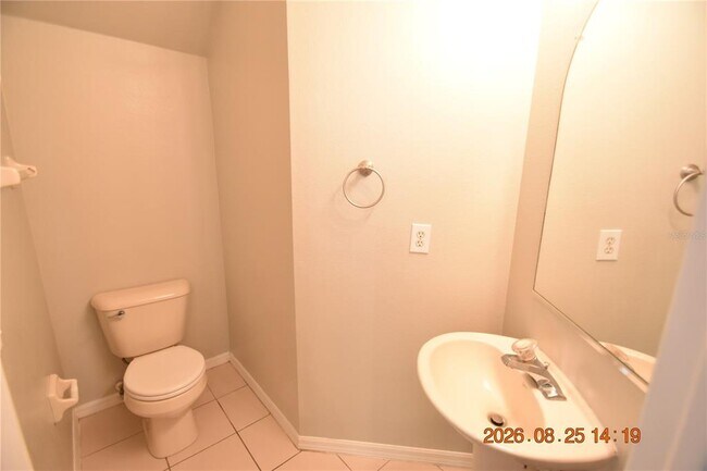 Building Photo - 556 Black Lion Dr NE