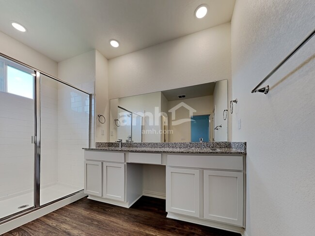 Building Photo - 2716 Geronimo Creek