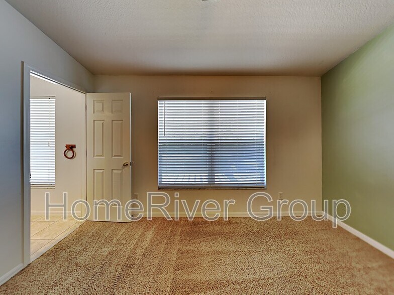 Building Photo - 1224 Charlesworth Dr