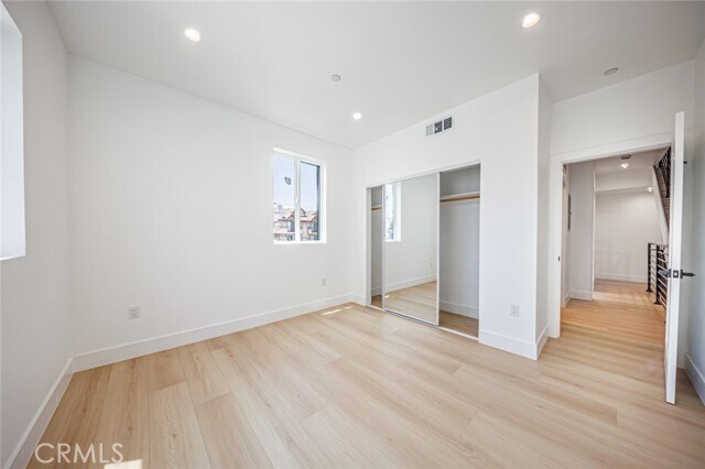 Building Photo - 1065 S Corning St