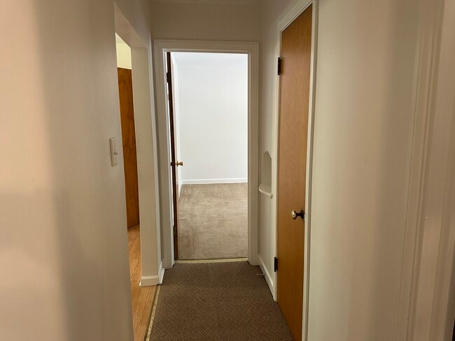 Building Photo - 8415 Archer Ave