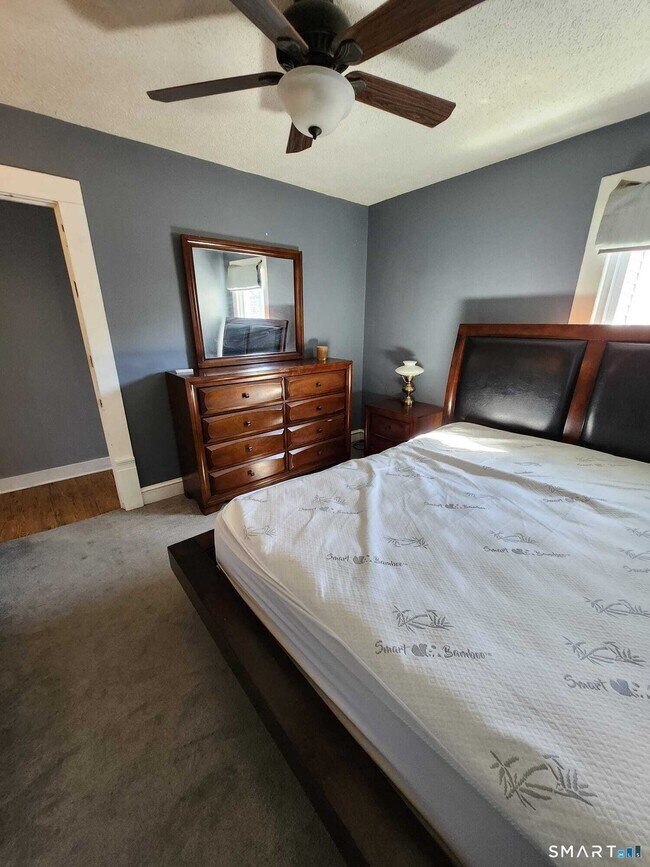 Building Photo - 14 Union St