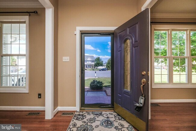 Building Photo - 109 Kabardin Ct