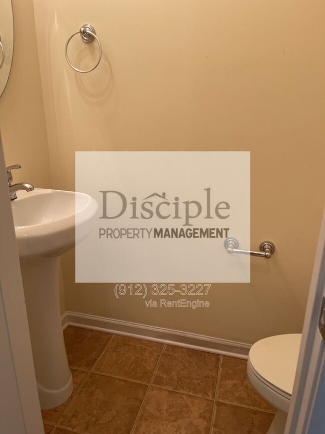 Building Photo - 169 Regency Cir