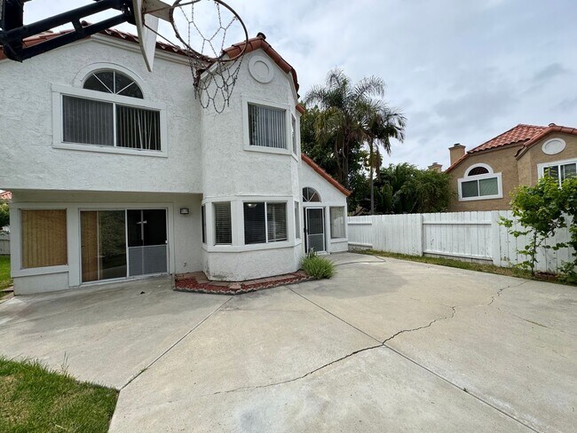 Building Photo - 1423 Portofino Dr