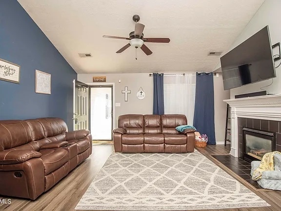 Building Photo - 2447 Brierbrook Ln