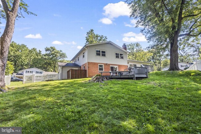 Building Photo - 5030 Gadsen Dr