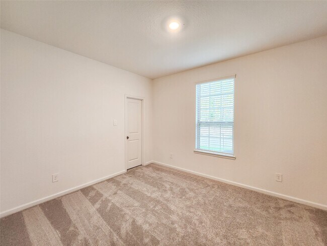 Building Photo - 15552 Leopard Lily Ln