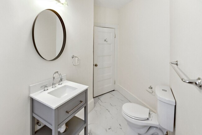 Building Photo - 866 Huntington Ave