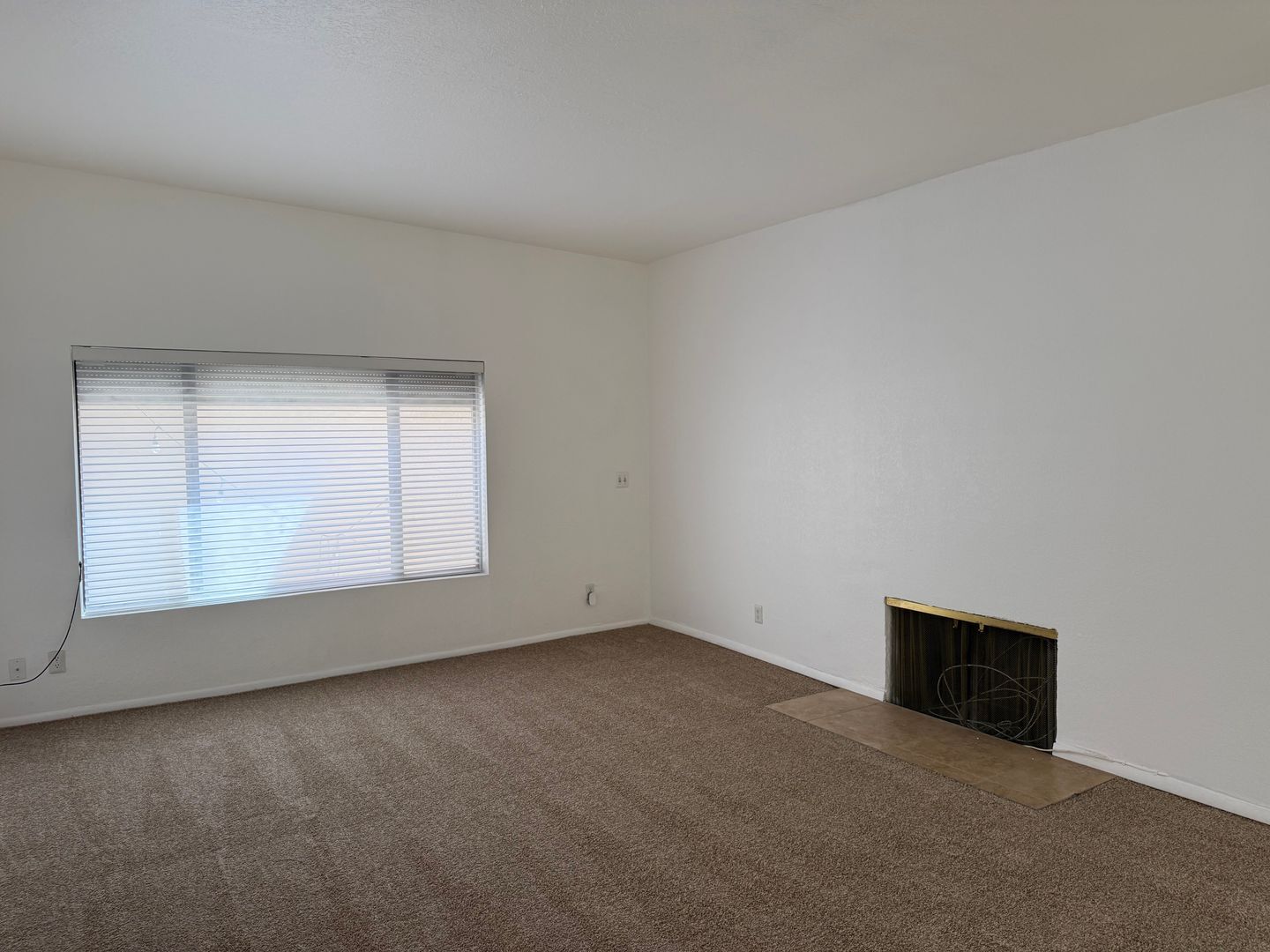 Building Photo - 639 N Richey Blvd