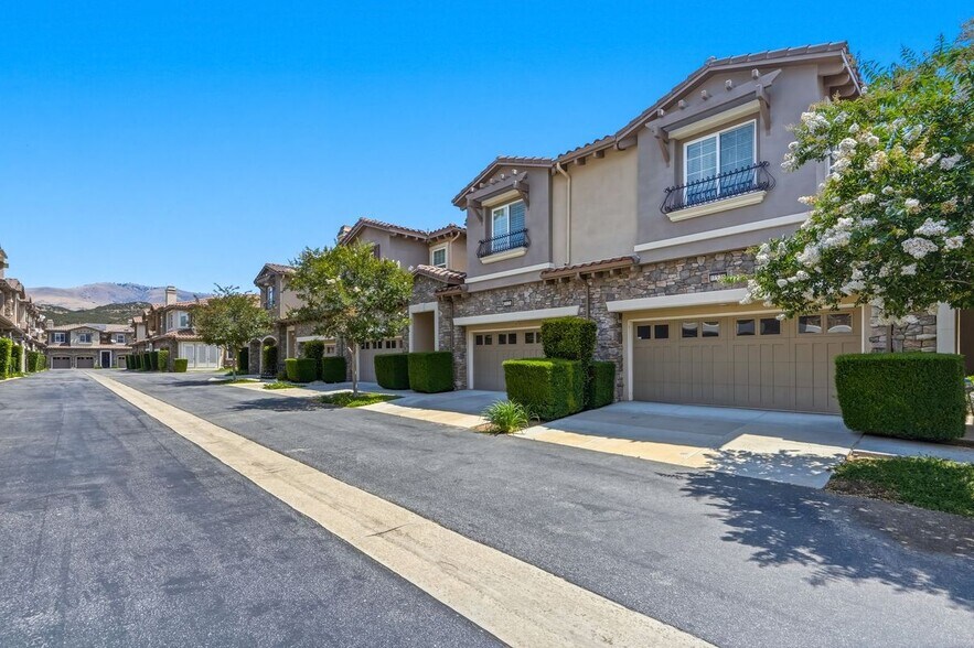 Building Photo - 11528 Verona Dr