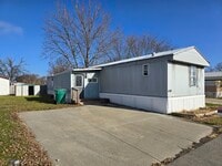 Building Photo - 700 W Ridgeway Ave