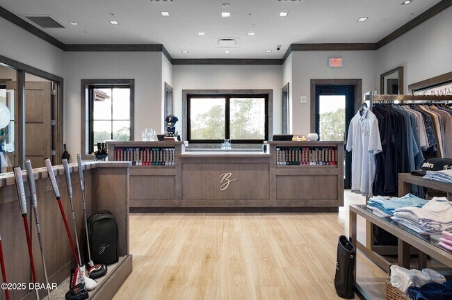 Building Photo - 4 Jasmine Run