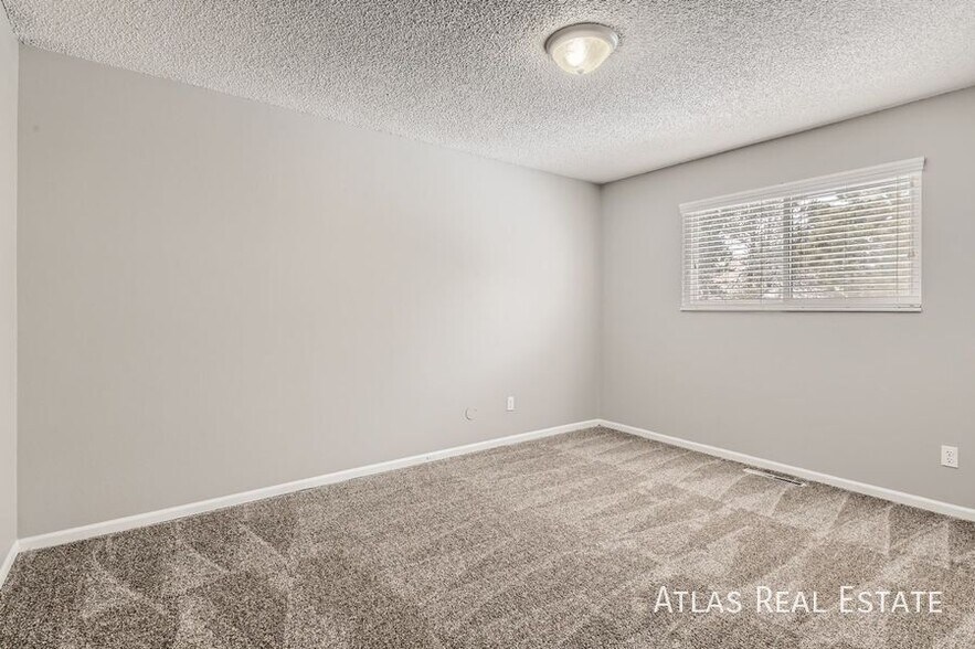 Building Photo - 4606 Misty Dr