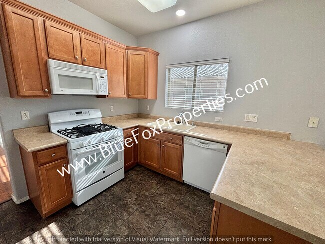Building Photo - 11930 W Heyburn Dr