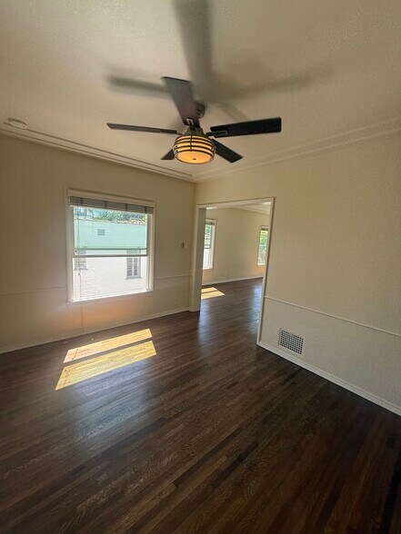 Dining Room - 1332 S Cloverdale Ave