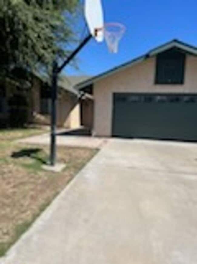 Building Photo - Great 3 Bed 2 Bath Home for Rent in Pinewo...