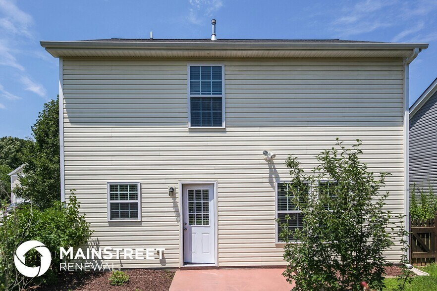 Building Photo - 4043 Shallowcreek Ct