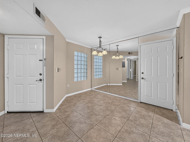 Building Photo - 10150 Belle Rive Blvd