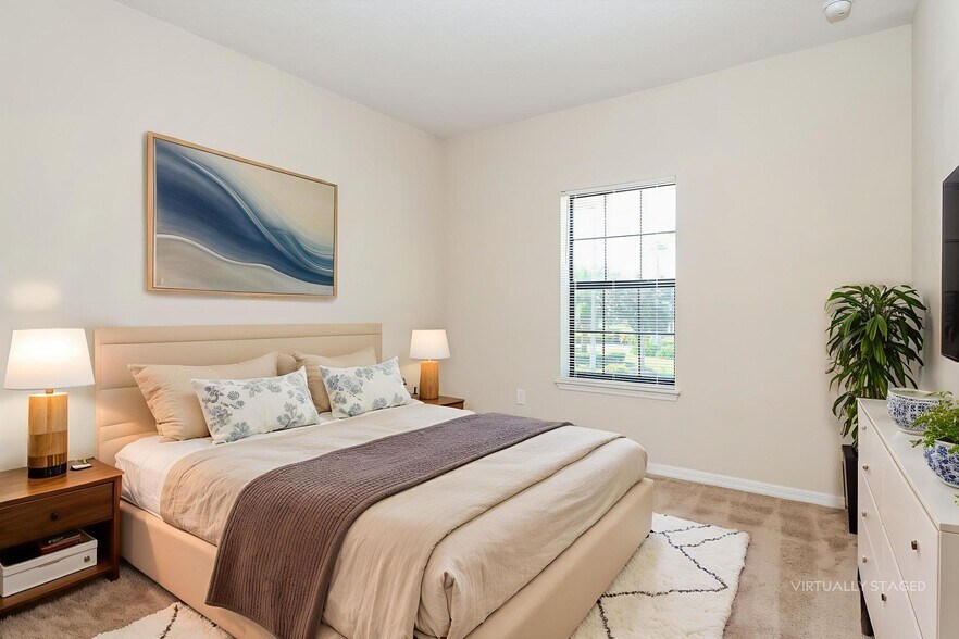 Building Photo - 1466 Pacific Rd