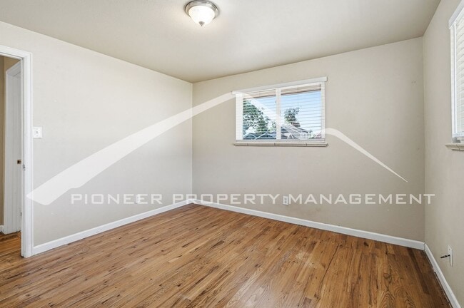 Building Photo - Spacious Home with Washer/Dryer and Storage Shed