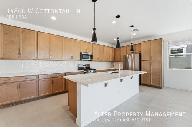 Building Photo - 14800 W Cottontail Ln