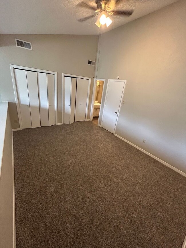 Building Photo - 7414 Fair Oaks Ave