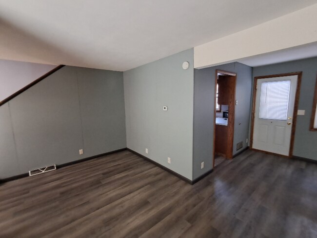 Building Photo - 2025 Texas Ave