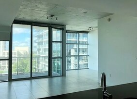 Building Photo - 3301 NE 1st Ave