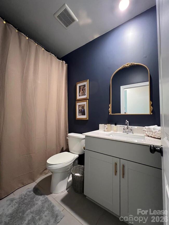 Building Photo - 8921 Pennegrove Cir