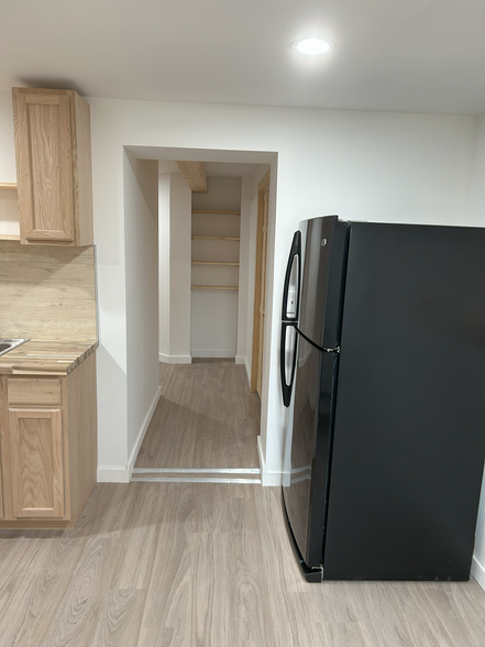 Kitchen (4) - 194 Westview Dr