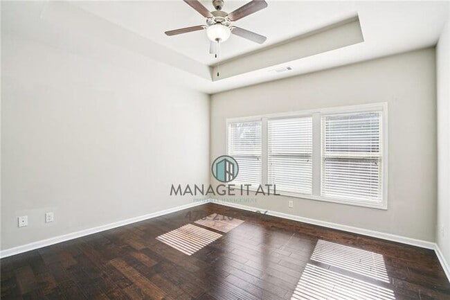 Building Photo - Move-in-ready 3 bedroom townhome in Duluth