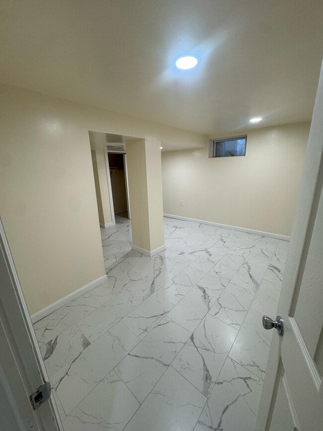 Building Photo - 177 Corabelle Ave