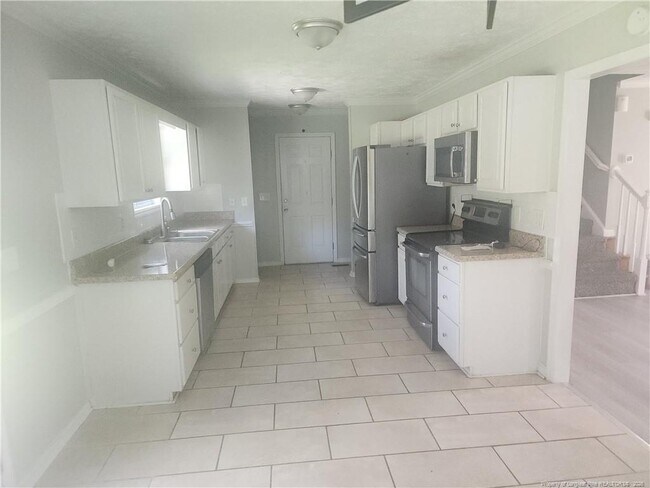 Building Photo - 7208 Beaver Run Dr