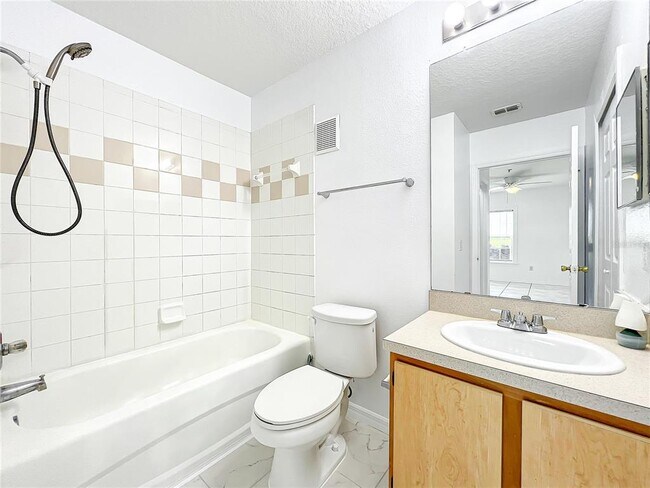 Building Photo - 6524 Swissco Dr