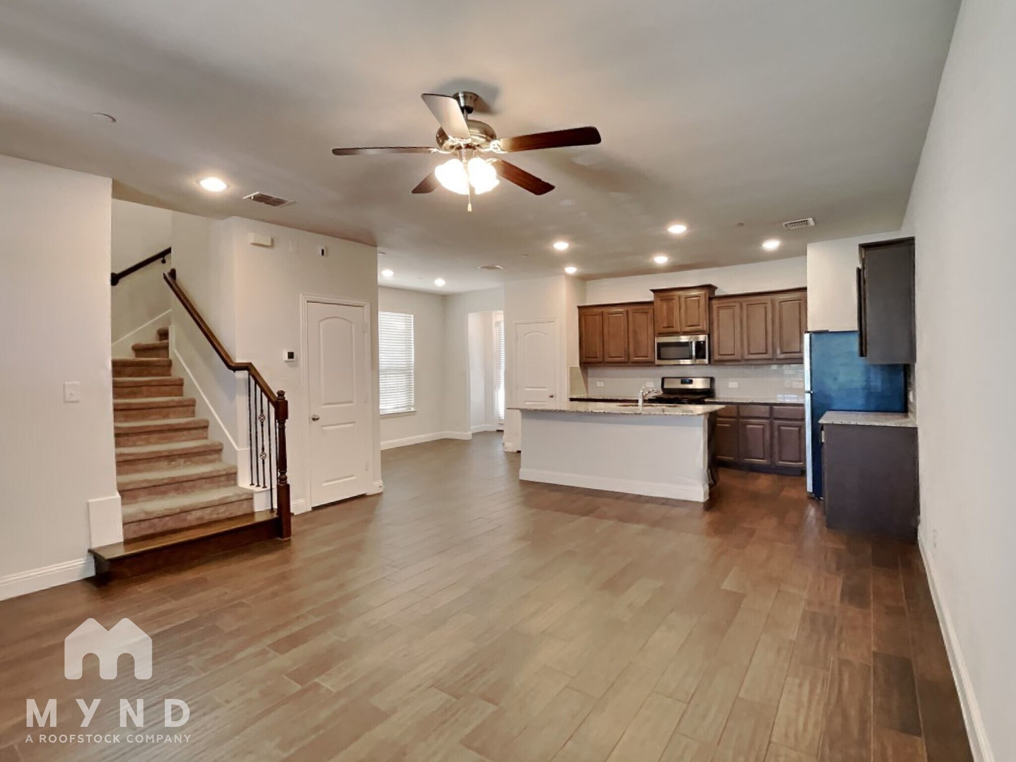 Building Photo - 5568 Kilmer Dr