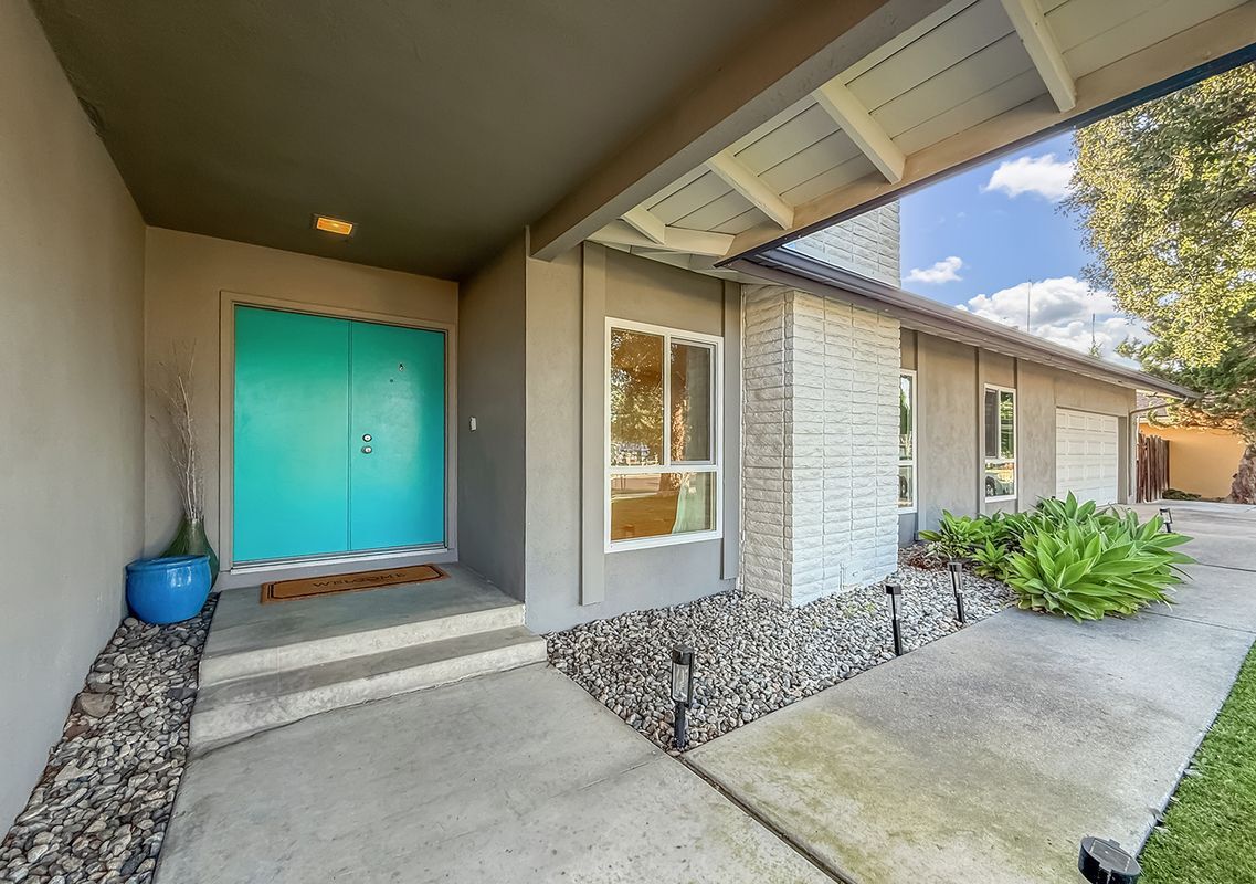 Building Photo - 1251 Buckingham Dr