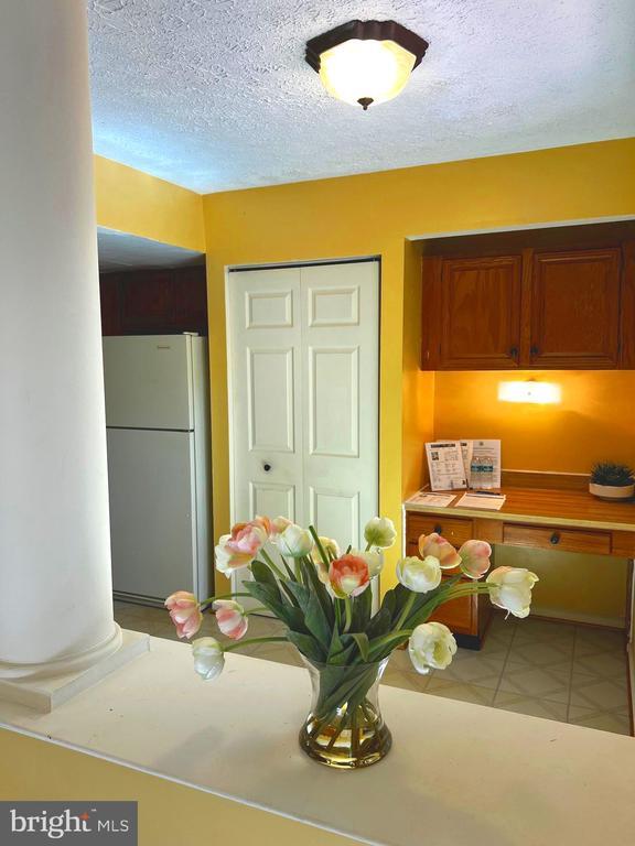 Building Photo - 401 Fleece Flower Dr