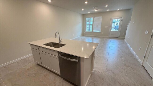 Building Photo - 2133 Southbury Dr