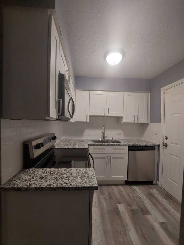 Building Photo - 1861 E 78th St