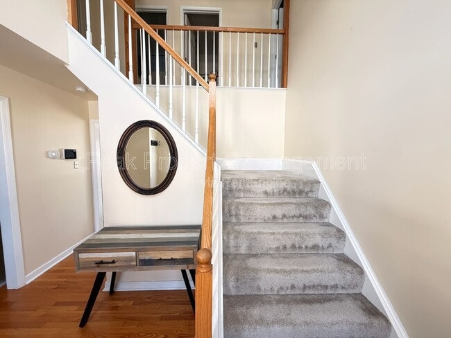 Building Photo - 11809 Sanbury Ln