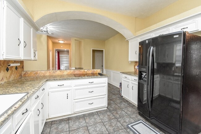 Building Photo - 1814 Corral Dr