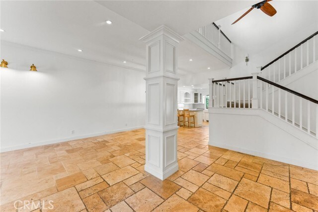 Building Photo - 38 Ashwood