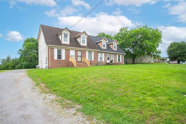 Building Photo - 1517 Meadow Bend Dr