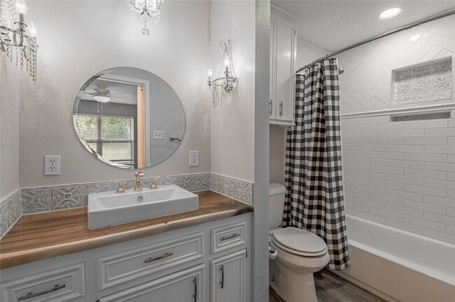 Building Photo - 1022 Landing Way