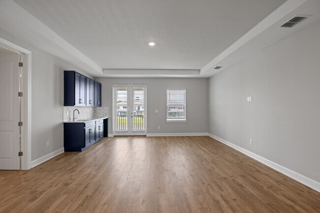 Building Photo - New Construction - Never Lived In