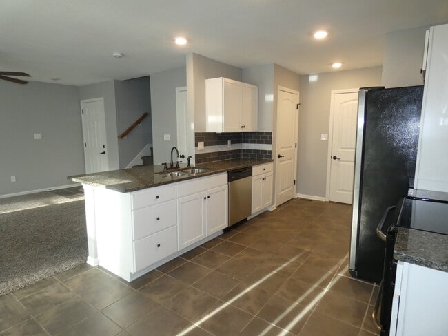 Building Photo - 9455 N Baltimore Ave