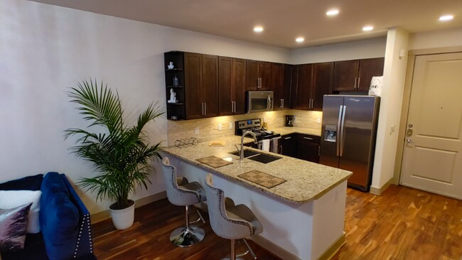 Building Photo - 1520 Fannin St