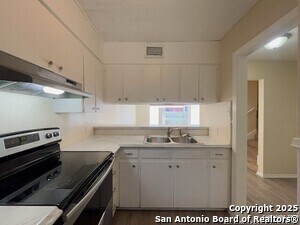 Building Photo - 311 E San Antonio Ave